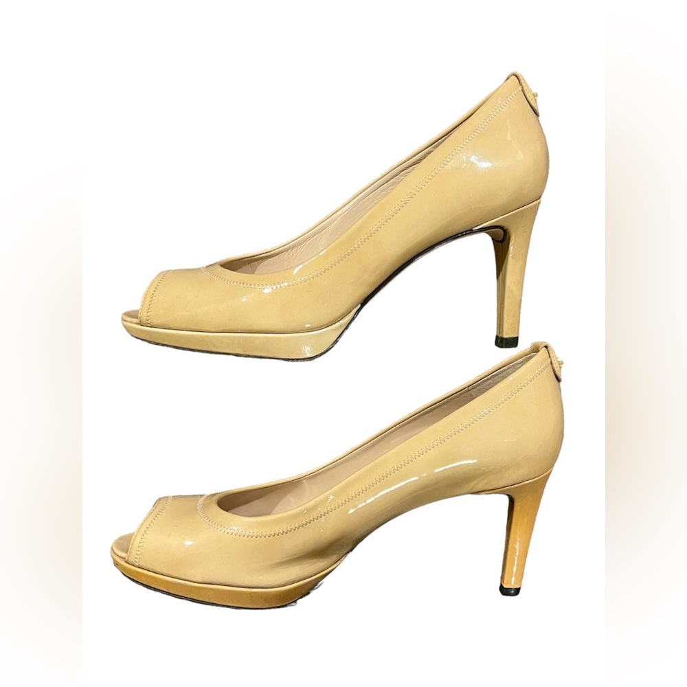 Stuart Weitzman Womens Size 7 Tan Neutral Patent Leather Peep Toe Platform Pumps